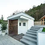 Villa Oasis Aria *