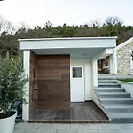 Oasis Aria *