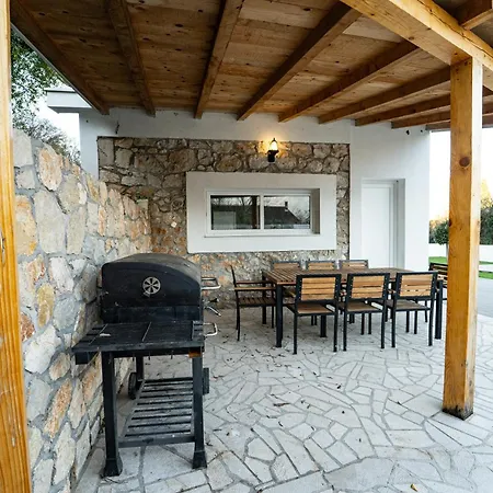 Oasis Aria Мостар