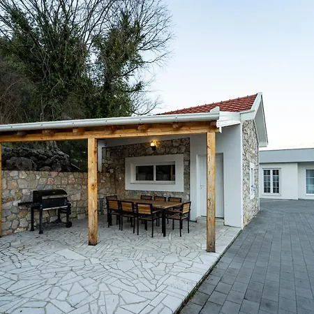 Oasis Aria Вилла