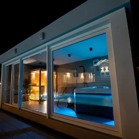 Вилла Oasis Aria